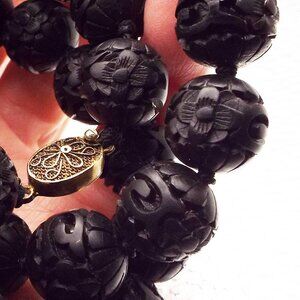 ANTIQUE WHITBY JET CARVED "TUDOR ROSE" 925 CLASP BEADS MOURNING 24" NECKLACE 76